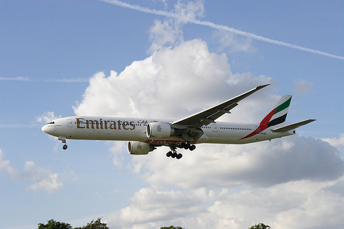 emirates airlines 4478984293 08ed757ed8 Different Types of Airplanes
