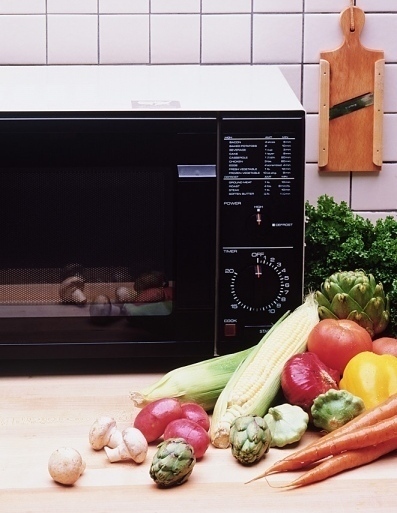 How to Cook Corn in the Microwave how to cook corn in the microwave How to Cook Corn in the Microwave