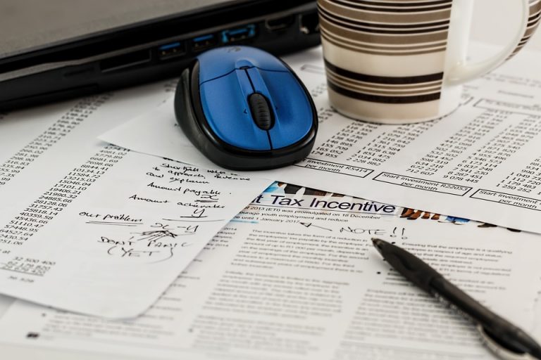 How to Become a Tax Preparer?